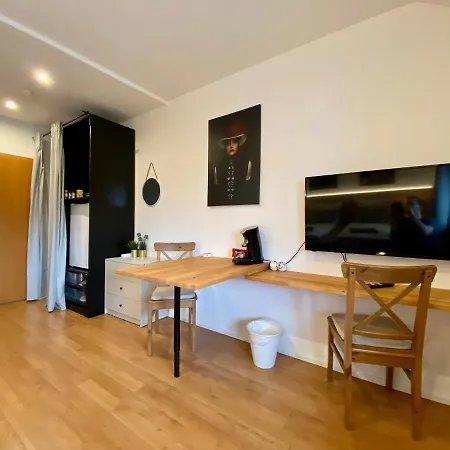 Komfortables Doppelzimmer In Goldscheuer - 1a アパート *